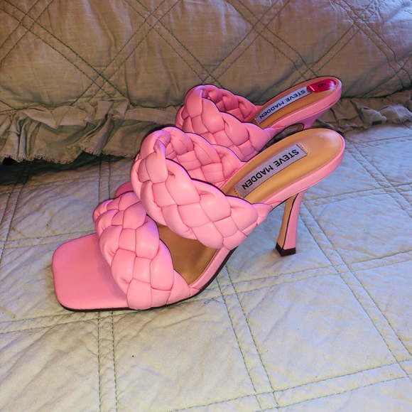 Steve Madden heels - Picture 2 of 2